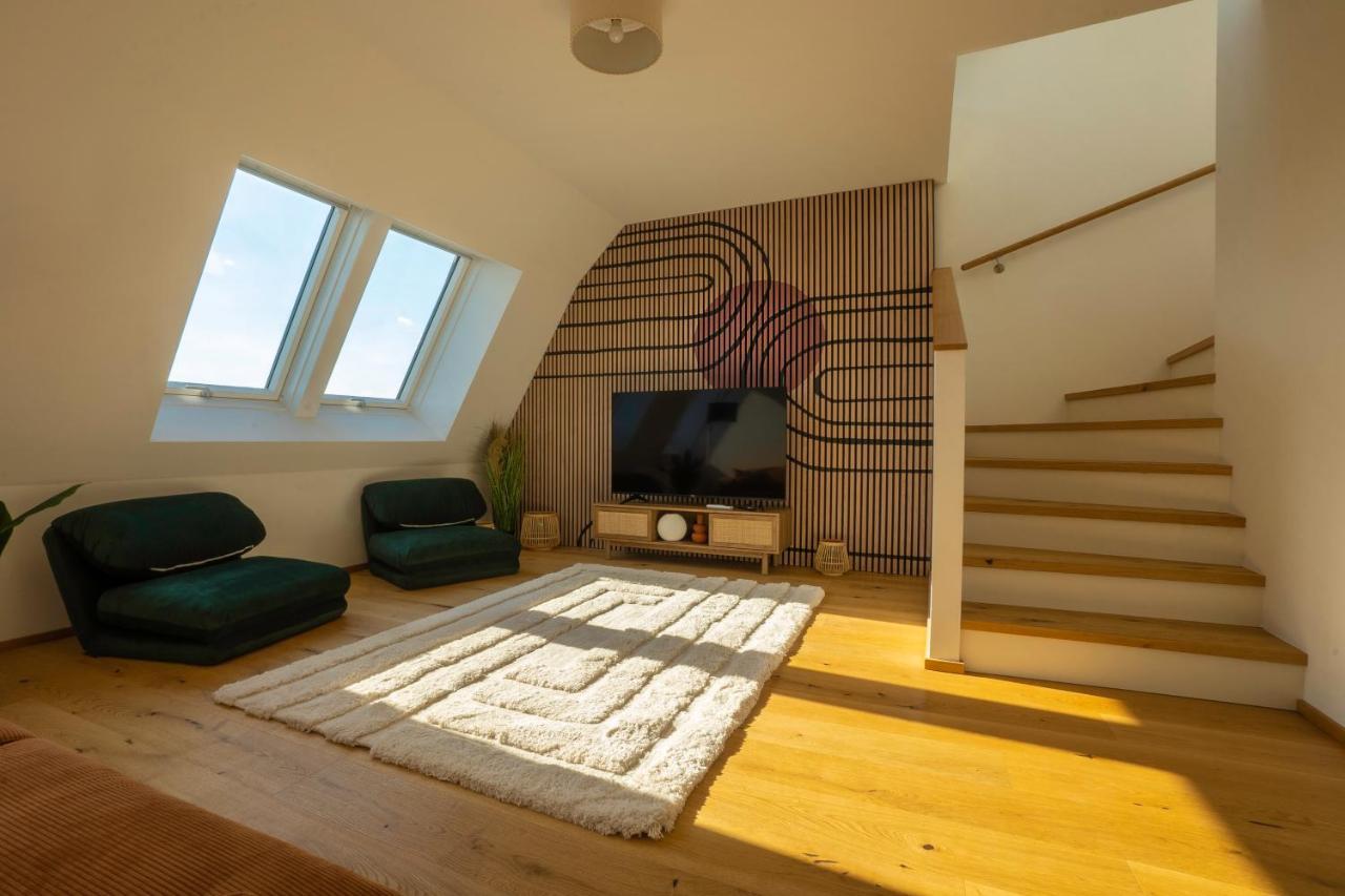 Orestaliving - Penthouse In 2Nd District With View Wien Exterior foto