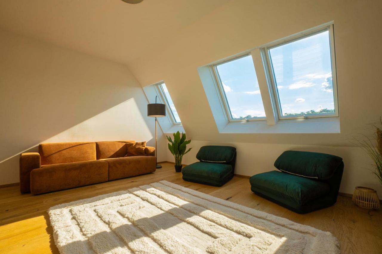 Orestaliving - Penthouse In 2Nd District With View Wien Exterior foto